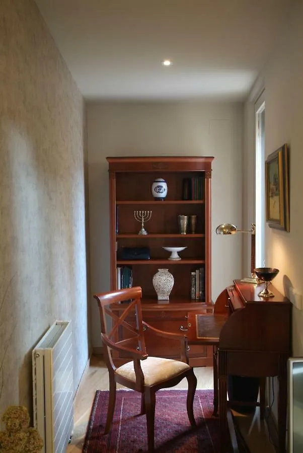 Beautifully Furnished Luxury Apartment In Barri Vell, Girona 0*,  Spain
