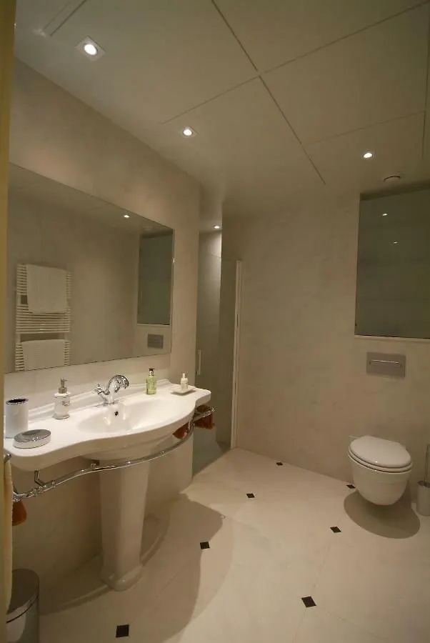 Beautifully Furnished Luxury Apartment In Barri Vell, Girona 0*,