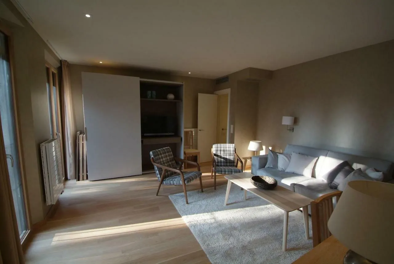 Beautifully Furnished Luxury Apartment In Barri Vell, Girona Spain